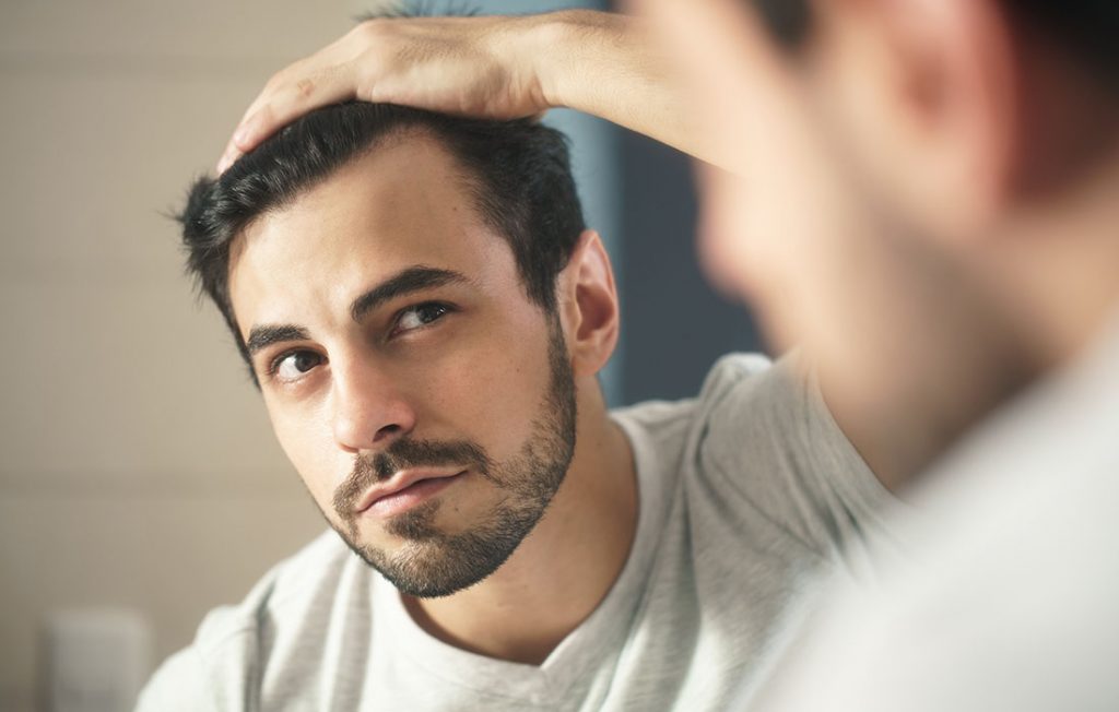 Queda de cabelo: o que é mito e o que é verdade?