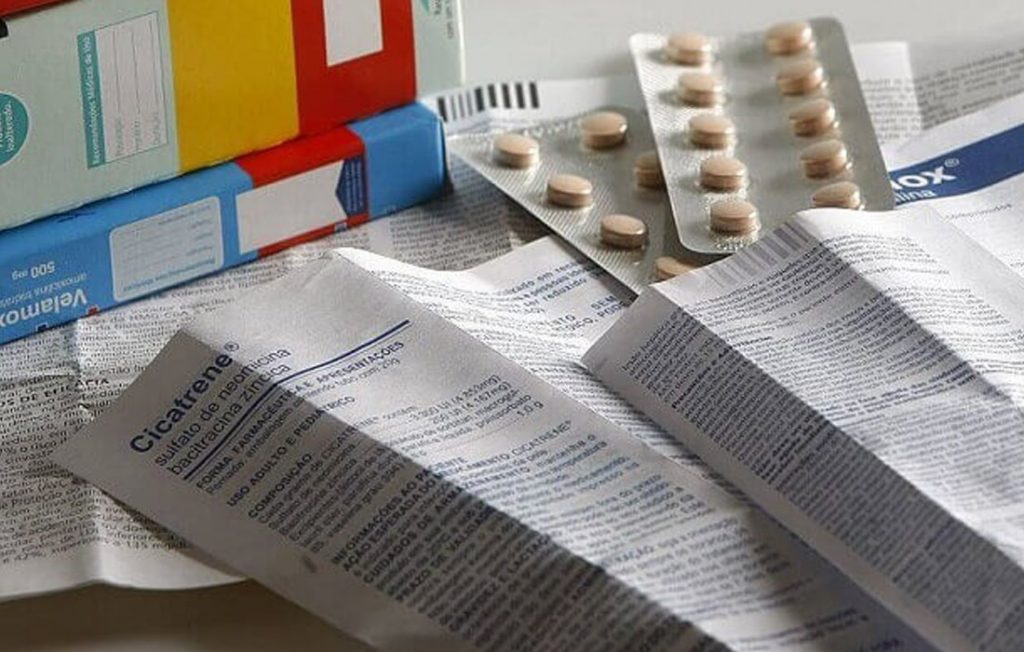 Setor Farmacêutico defende que bulas de genéricos sejam diferentes das de medicamentos padrão