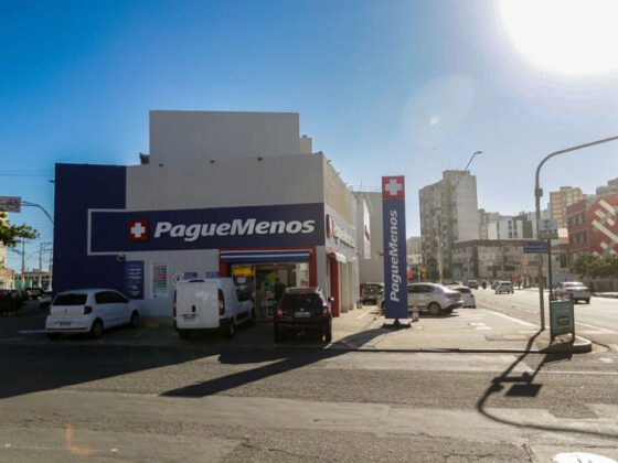 Mais farmácias do que igrejas: entenda por que setor domina as ruas de Salvador