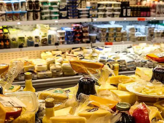 O recuo dos supermercados
