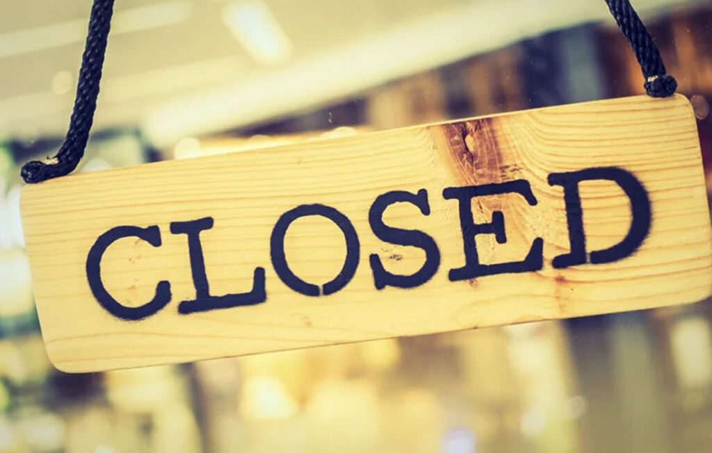 Taxa de fechamento de farmácias supera 10% pela 1ª vez