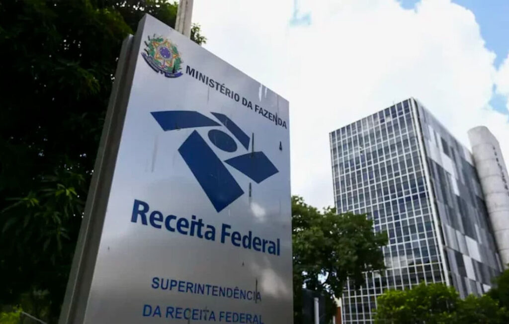 Receita Federal intensifica fiscalização e amplia uso de dados em 2026