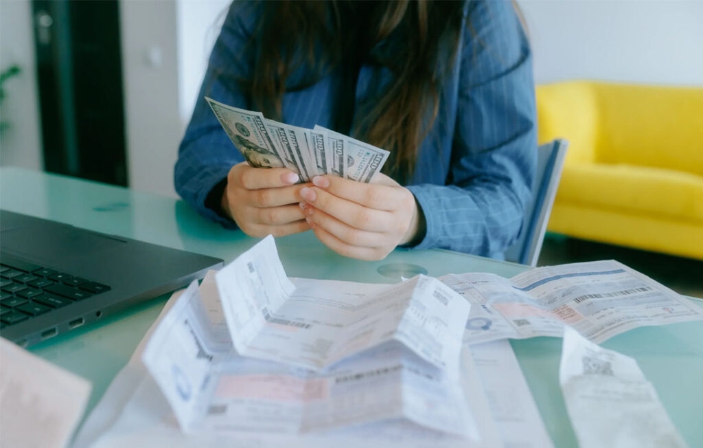 Total de empresas inadimplentes cresce 1,5 milhão em um ano no Brasil, aponta Serasa